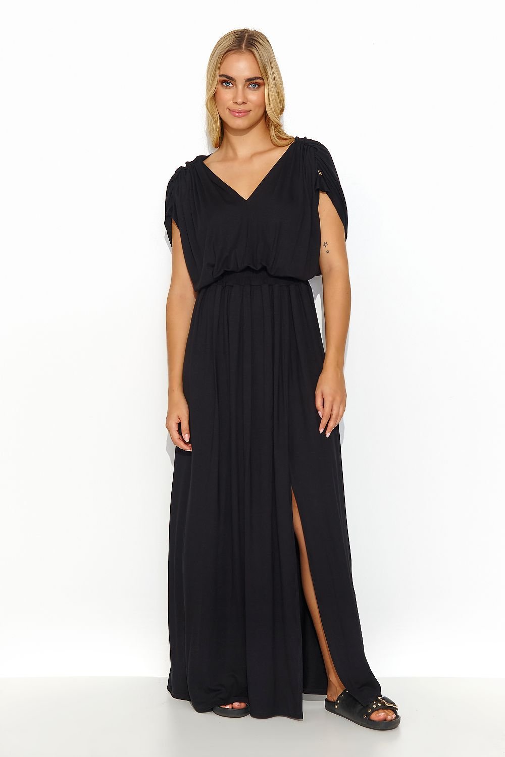 Day dress model 193207 Makadamia