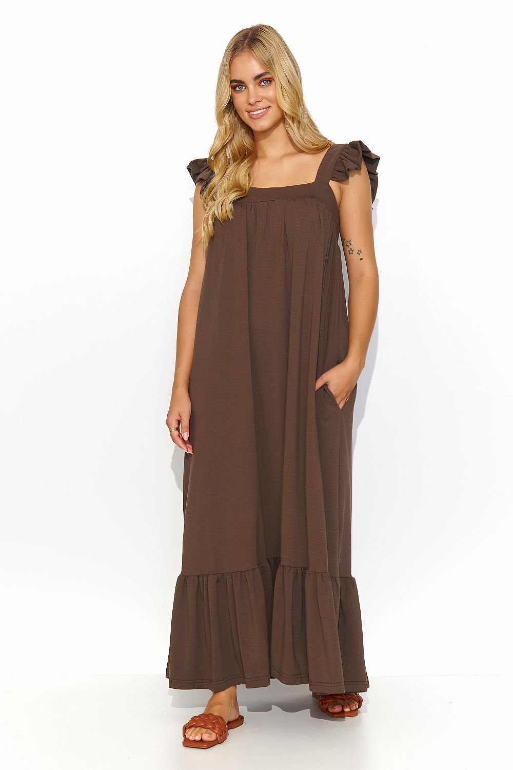 Day dress model 194345 Makadamia
