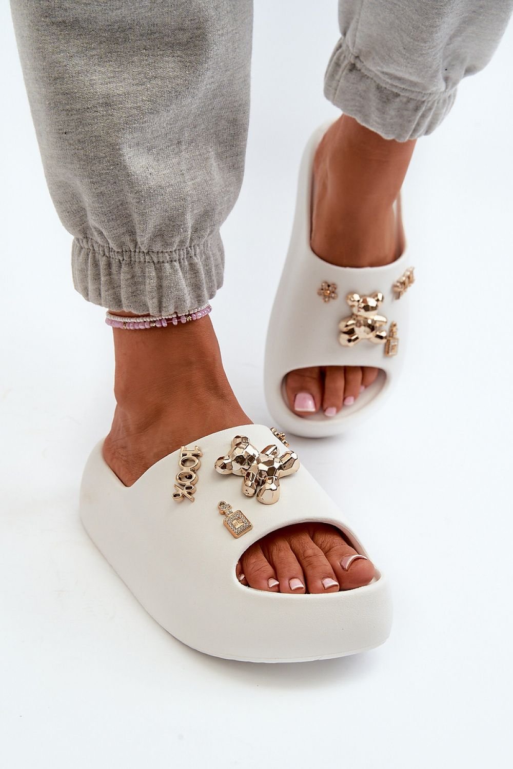 slippers model 198427 Step in style