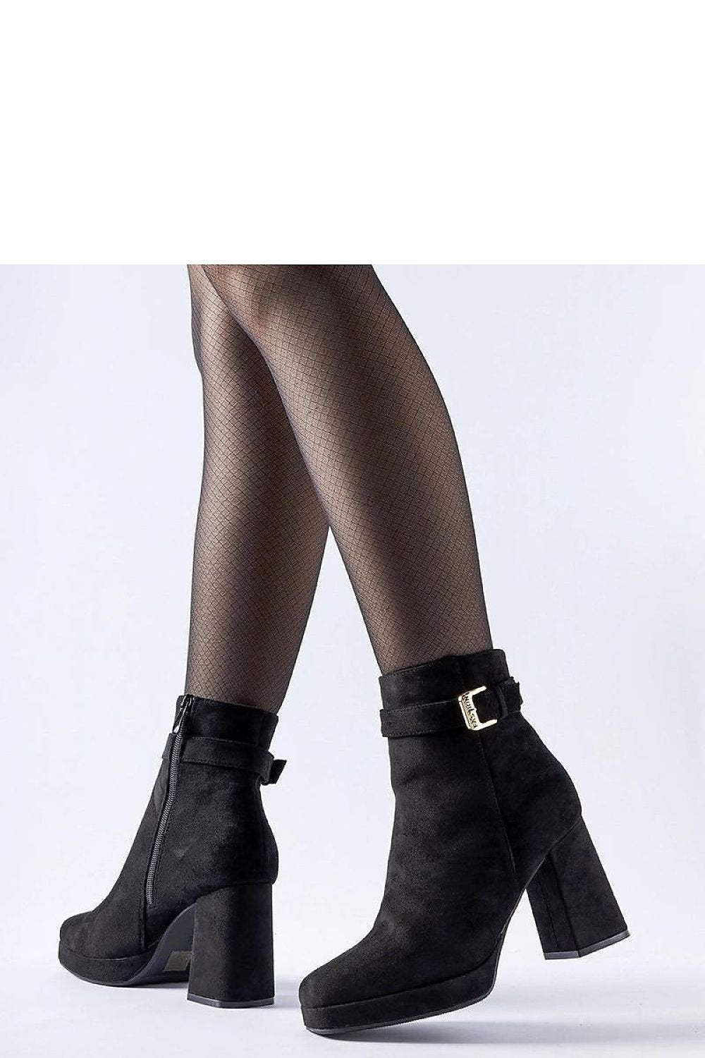 Boots on wedge heel model 204725 Solea