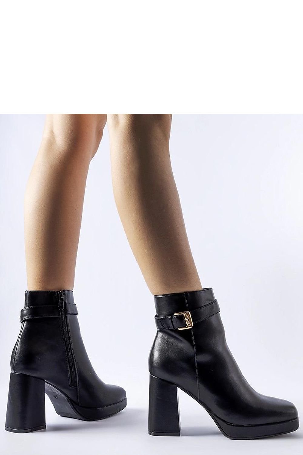 Boots on wedge heel model 204725 Solea