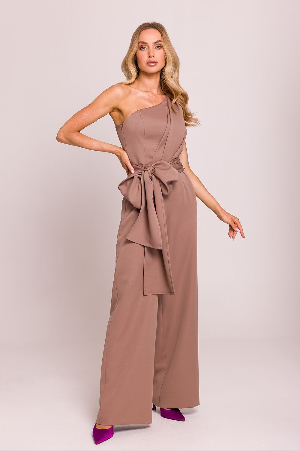 Varsovia Eclipse Asymetrische Jumpsuit met schoudermotief en zijsjerpen