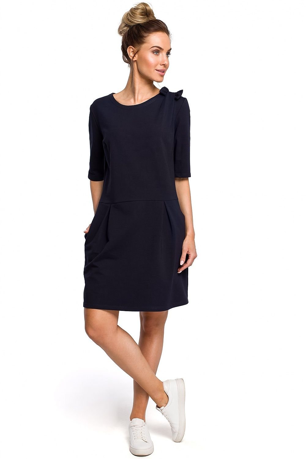 Day dress model 127561 Moe