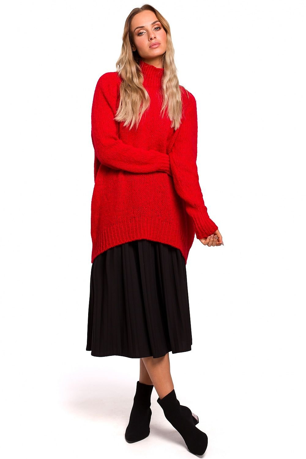 sweater model 135444 Tired