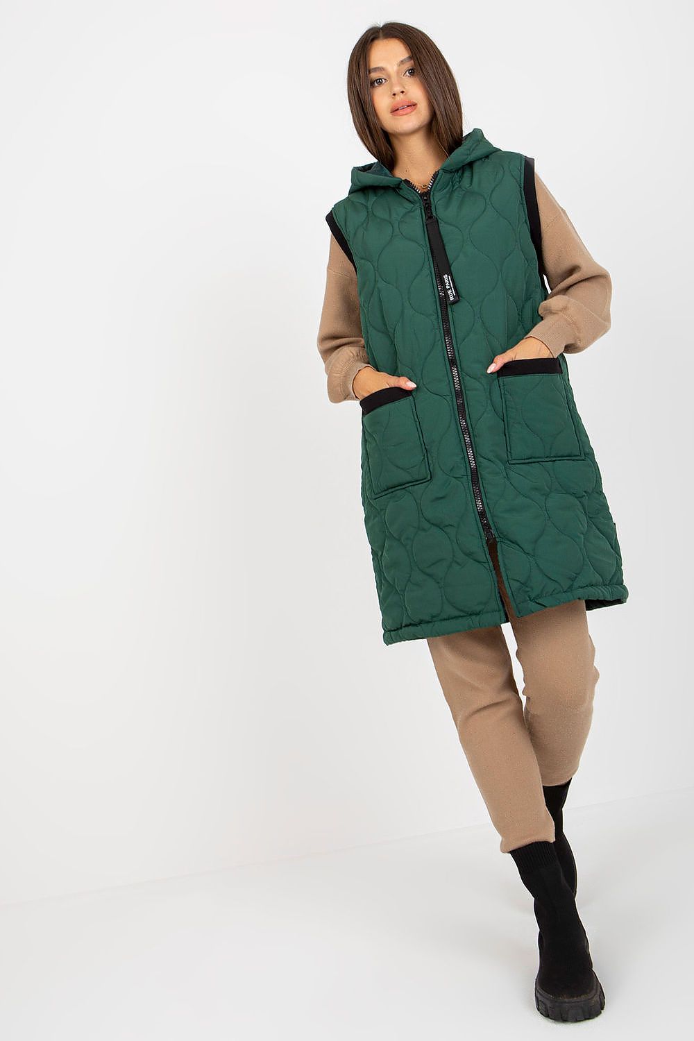 vest model 170370 Rue Paris