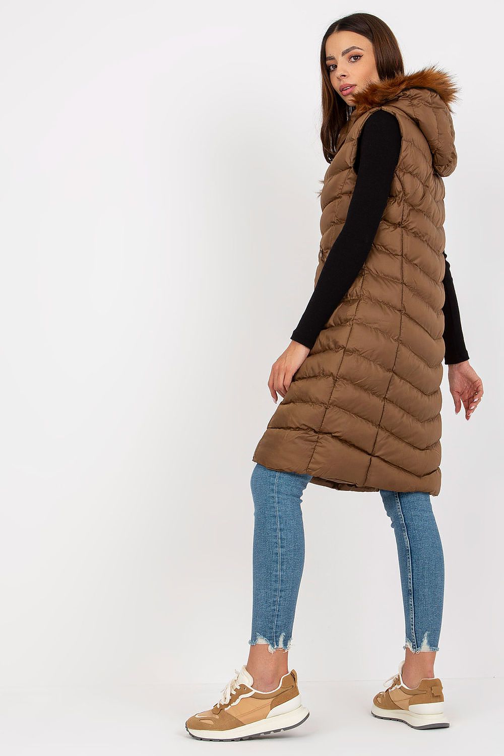 vest model 171690 Rue Paris