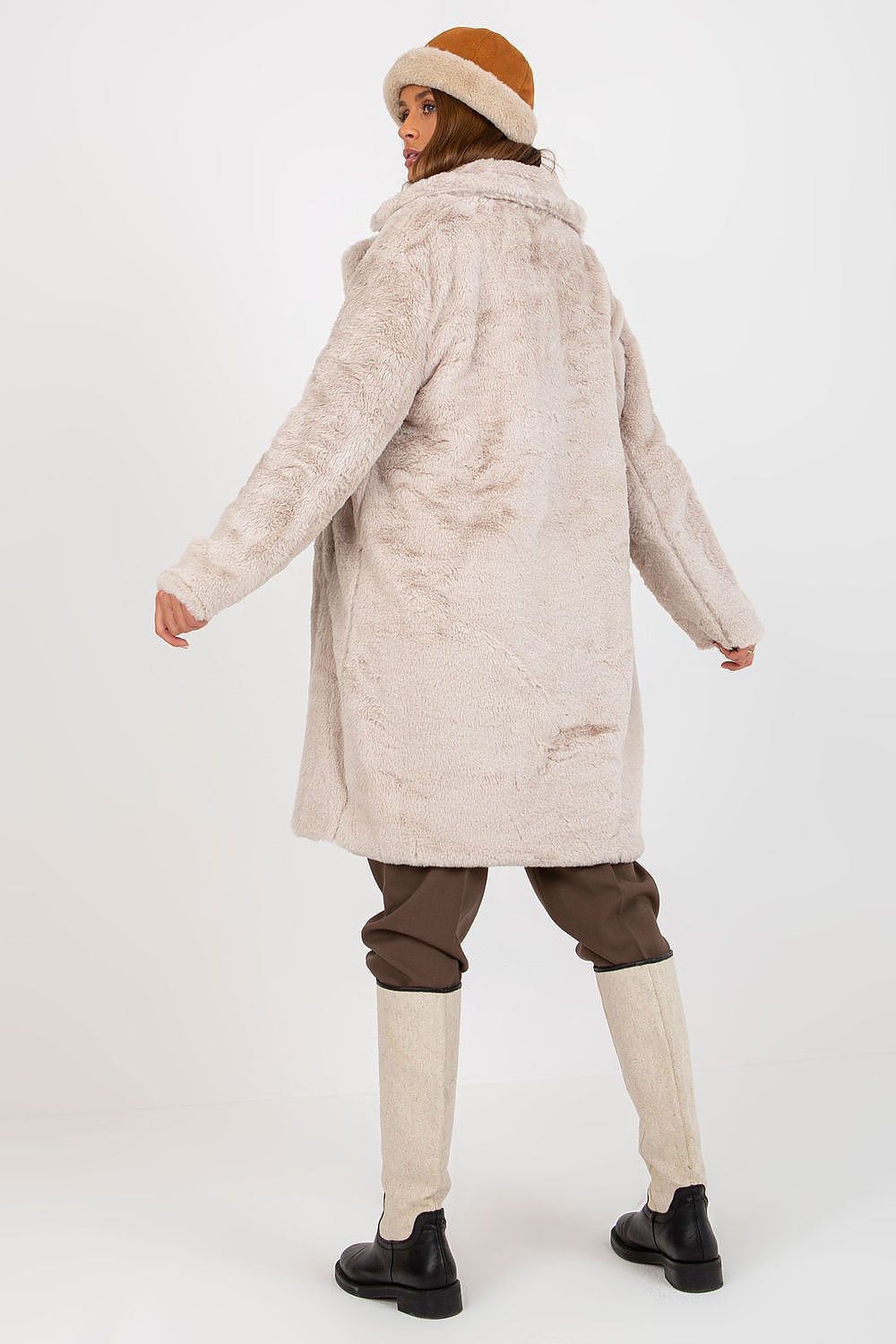 mantel model 173335 Och Bella - PrizQ