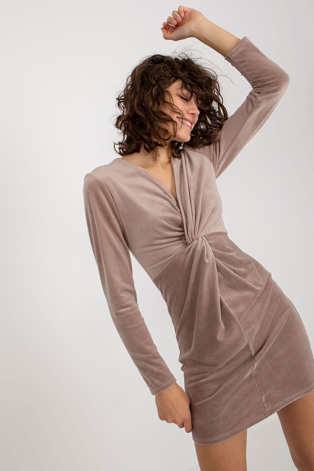 Avondjurk model 174444 Rue Paris