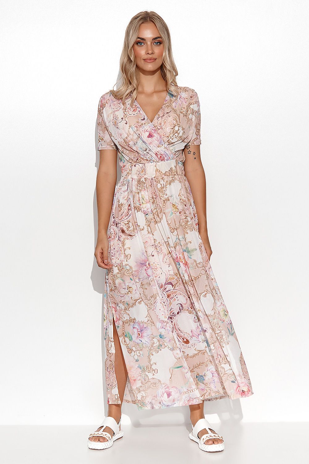 Day dress model 177868 Makadamia