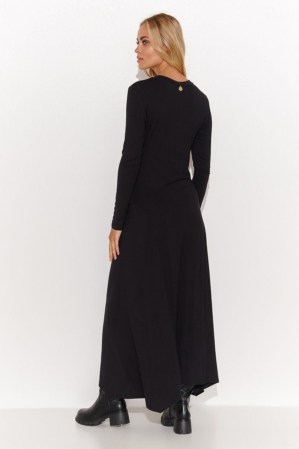 Day dress model 184389 Makadamia