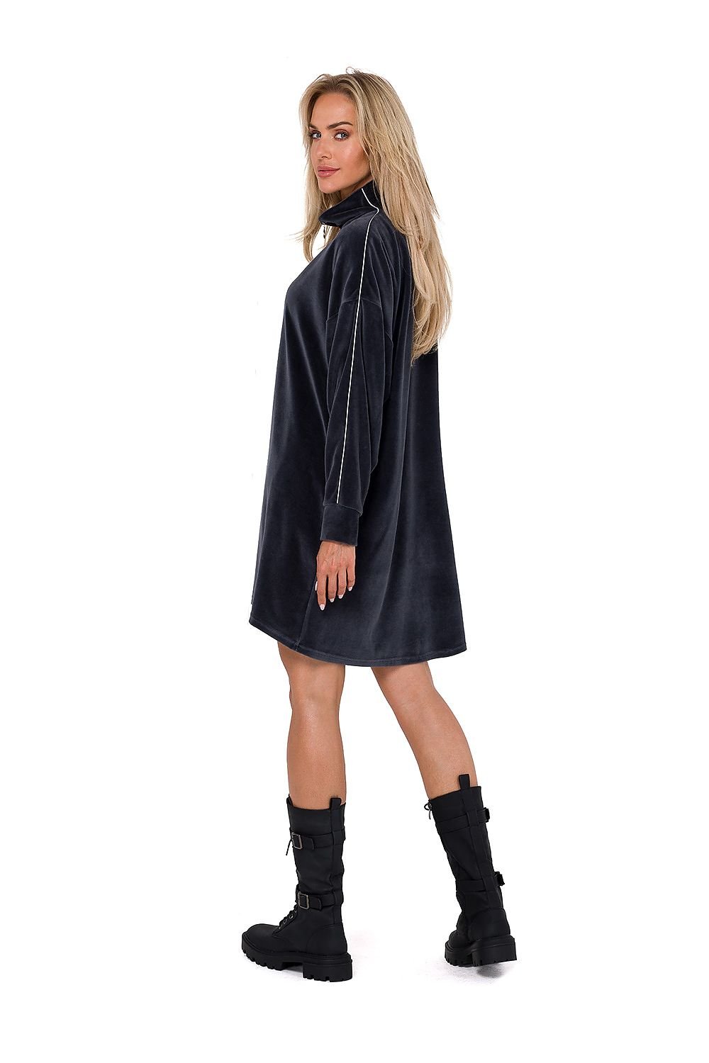 Day dress model 184707 Moe