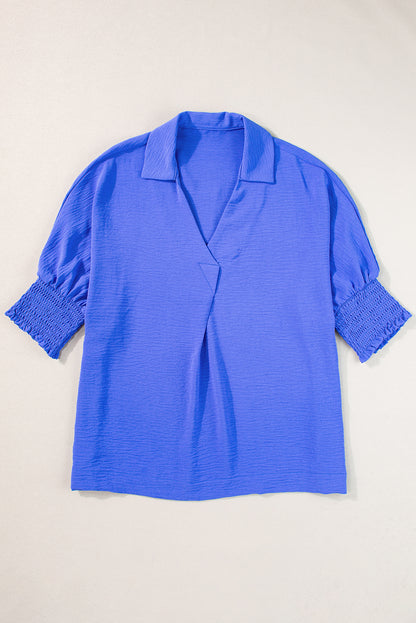 Witte boxy blouse met kraag en gesmokte mouwboorden - PrizQ