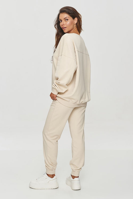 training pants model 200134 Makadamia