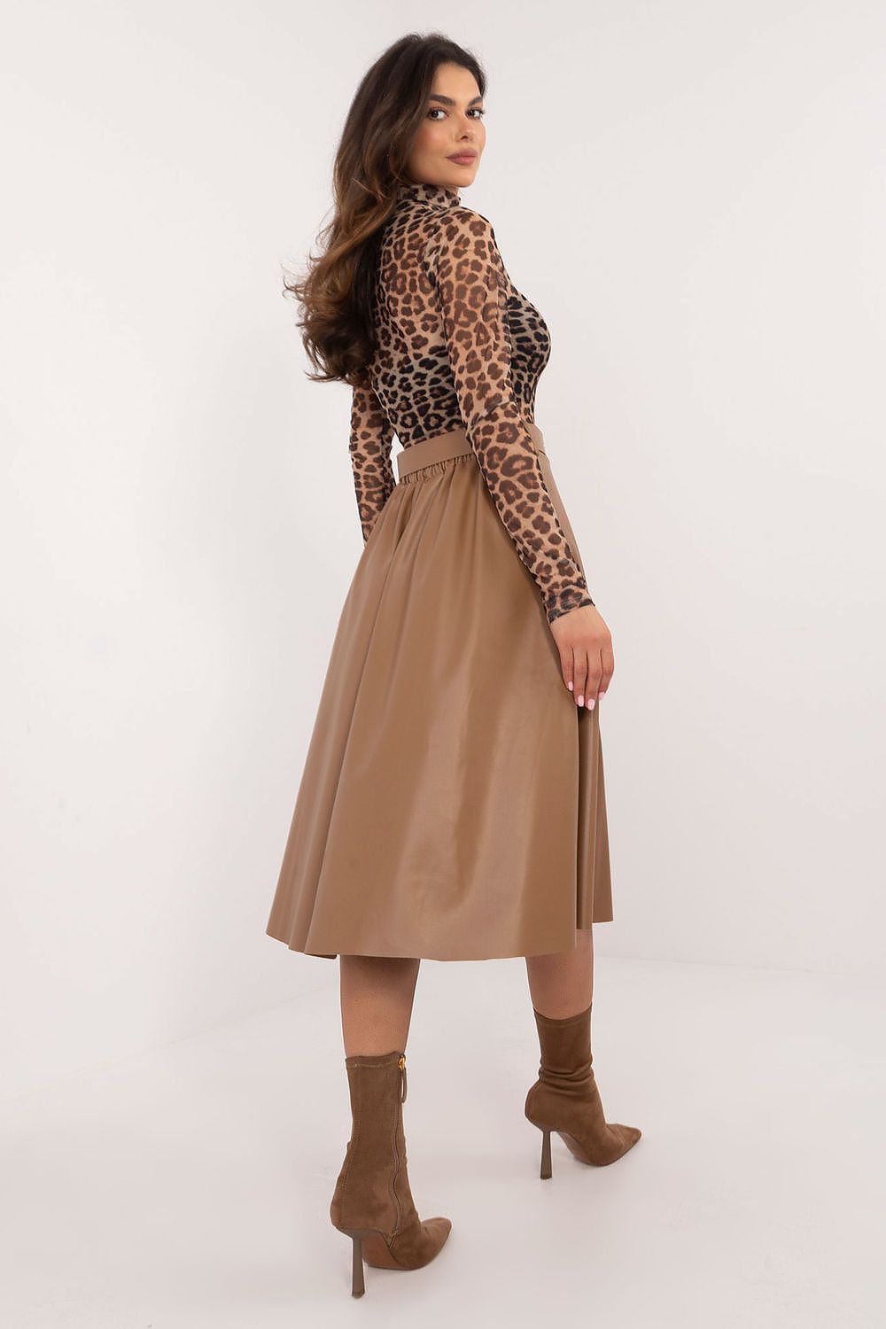 rok model 202402 Italy Moda - PrizQ