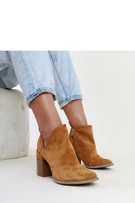 Boots on wedge heel model 204715 Solea