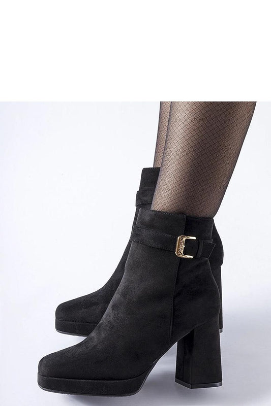 Boots on wedge heel model 204725 Solea