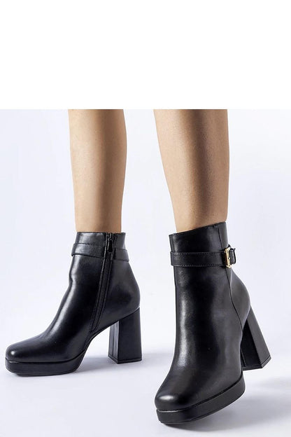 Boots on wedge heel model 204725 Solea