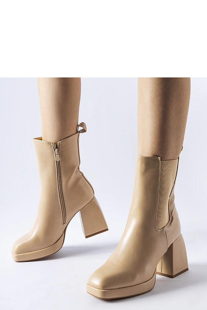 Boots on wedge heel model 204732 Solea