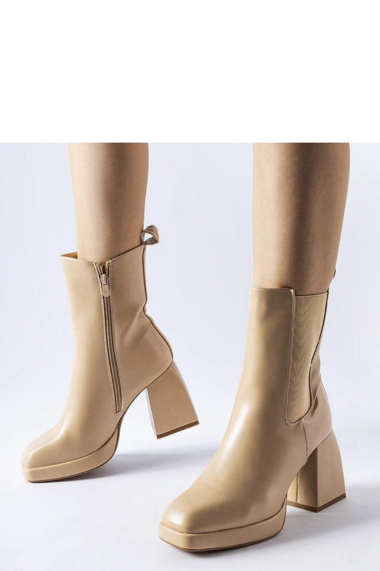 Boots on wedge heel model 204732 Solea