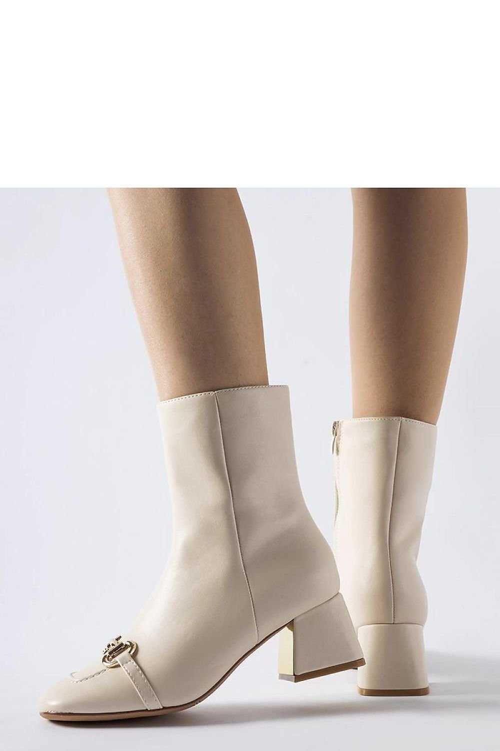 Boots on wedge heel model 204735 Solea