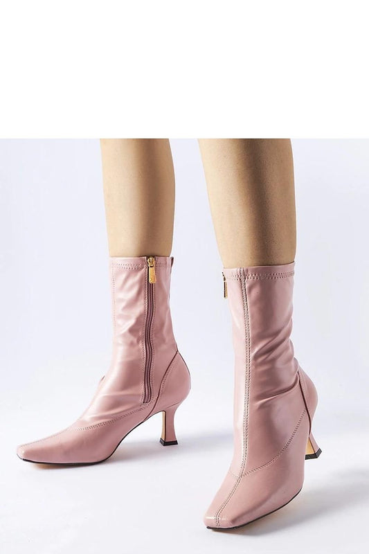 Boots on wedge heel model 204740 Solea
