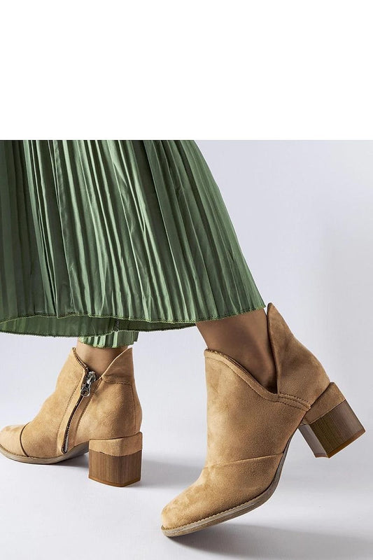 Boots on wedge heel model 204771 Solea