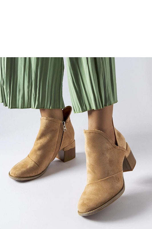 Boots on wedge heel model 204771 Solea