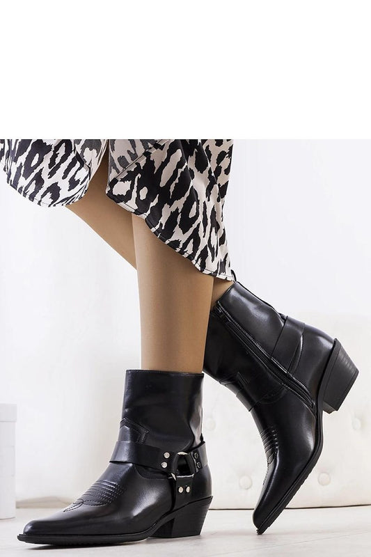 Boots on wedge heel model 204782 Solea