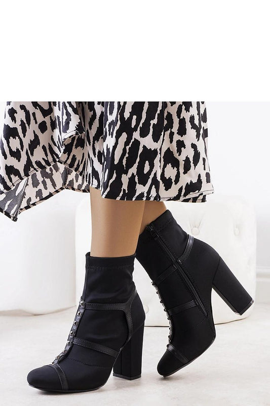 Boots on wedge heel model 204851 Solea