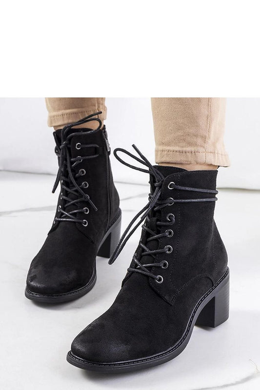 Boots on wedge heel model 204856 Solea