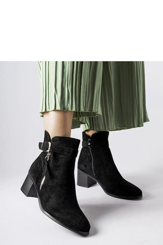 Boots on wedge heel model 205112 Solea