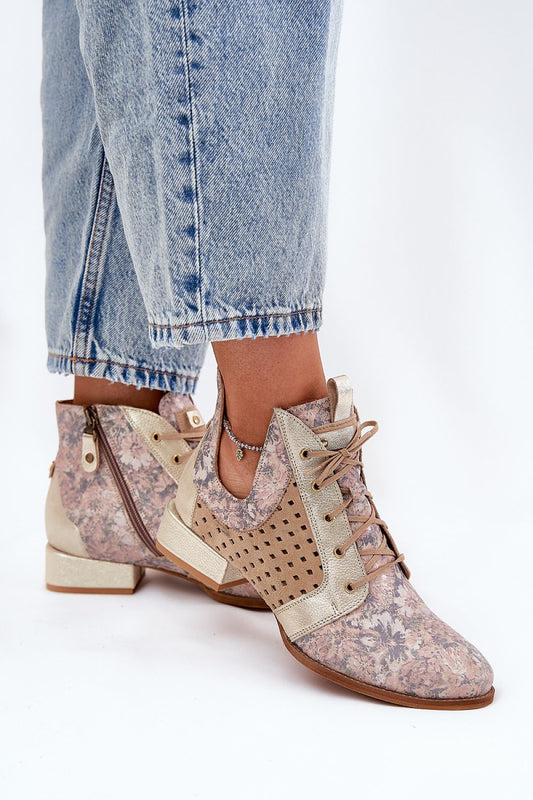  Laarsjes model 211091 Step in style 