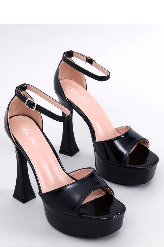  sandalen op hak model 180738 Inello 